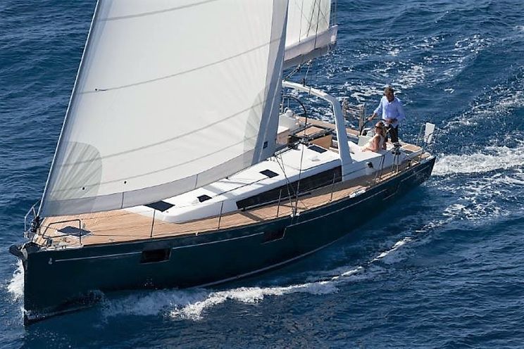 Charter Yacht Oceanis 48 - 4 + 2(4 double,1 bunk and 1 single)- 2018 - Athens - Alimos