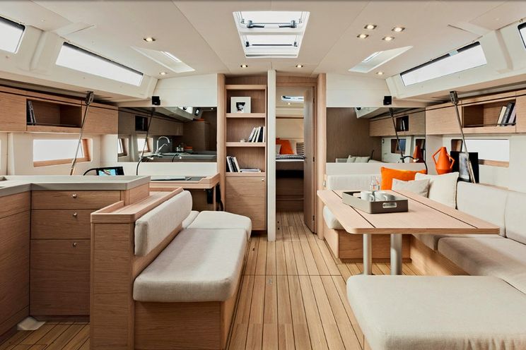 Charter Yacht Oceanis 51.5 - 5 Cabins - 2018 - Procida - Ischia