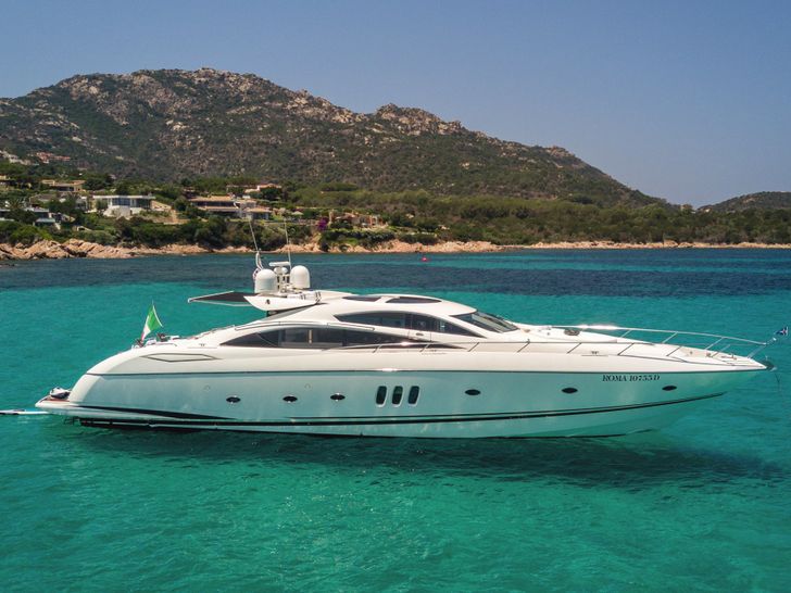 OCTAVIA Sunseeker Predator 82 - main profile OCTAVIA Sunseeker Predator 82 - main profile