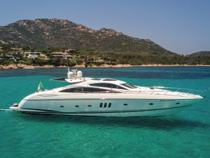 OCTAVIA - Sunseeker Predator 82 - 4 Cabins - Porto Cervo - Poltu Quatu - Olbia - Sardinia - Corsica