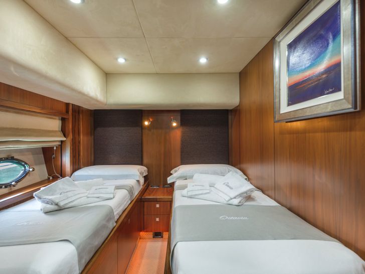 OCTAVIA Sunseeker Predator 82 - twin cabin other view OCTAVIA Sunseeker Predator 82 - twin cabin other view