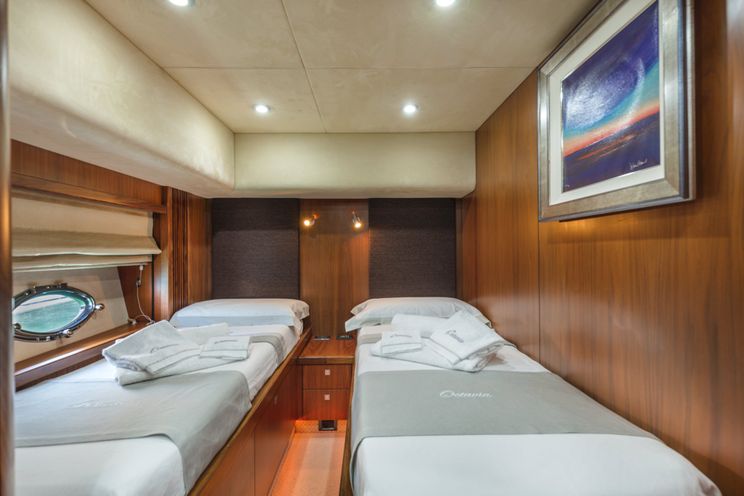 Charter Yacht OCTAVIA - Sunseeker Predator 82 - 4 Cabins - Porto Cervo - Poltu Quatu - Olbia - Sardinia - Italy
