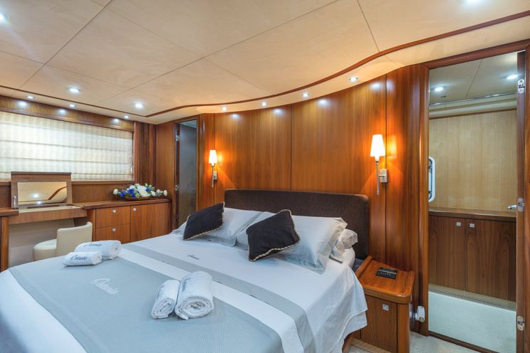 Charter Yacht OCTAVIA - Sunseeker Predator 82 - 4 Cabins - Porto Cervo - Poltu Quatu - Olbia - Sardinia - Italy