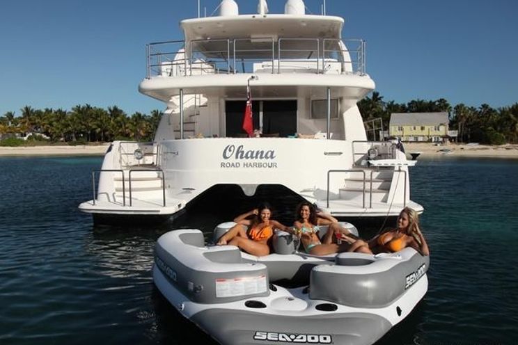 Charter Yacht OHANA - Horizon 60 Power Cat - 3 Cabins - Bahamas - Nassau - BVIs - Tortola