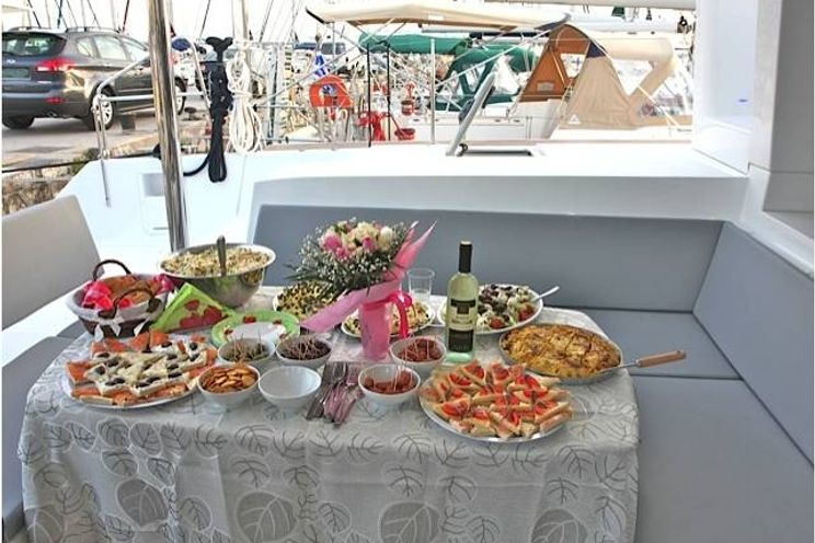 Charter Yacht OKEANOS - Lagoon 450 - 3 Cabins - Italy - Sicily - Greece