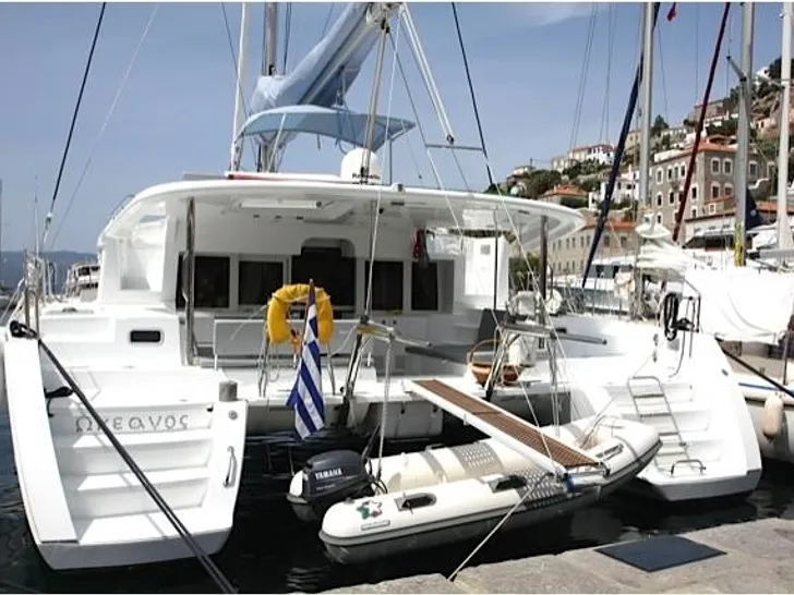 OKEANOS Lagoon 450 Catamaran Aft  OKEANOS Lagoon 450 Catamaran Aft
