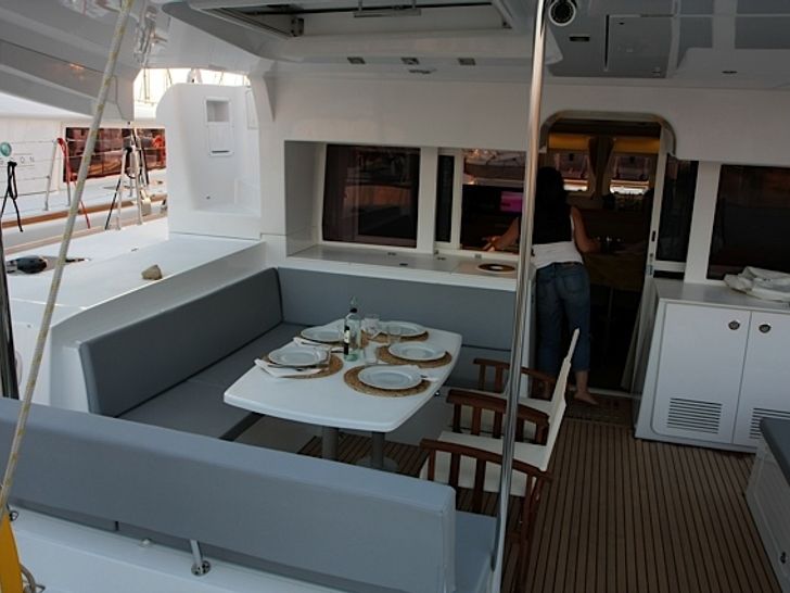 OKEANOS Lagoon 450 Catamaran Al Fresco  OKEANOS Lagoon 450 Catamaran Al Fresco