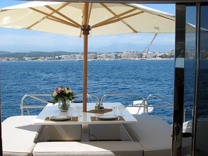 OLA MONA Leopard 24m Aft OLA MONA Leopard 24m Aft