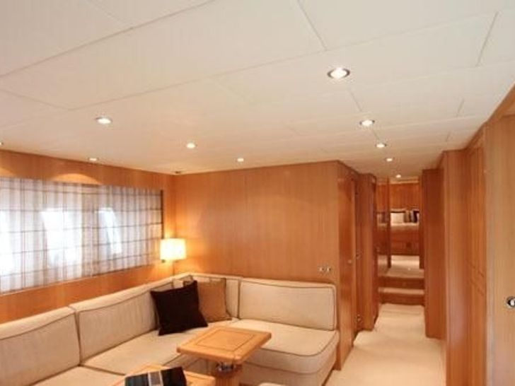 OLA MONA Leopard 24m Lounge OLA MONA Leopard 24m Lounge