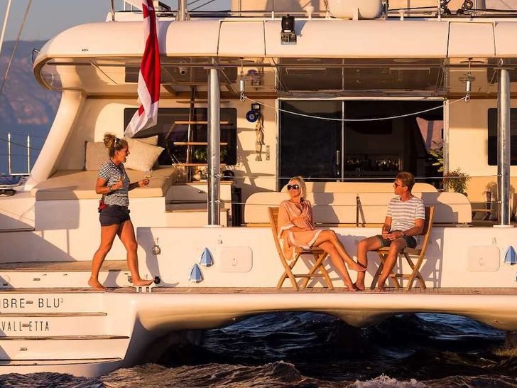 OMBRE BLU Sunreef 70 Aft OMBRE BLU Sunreef 70 Aft