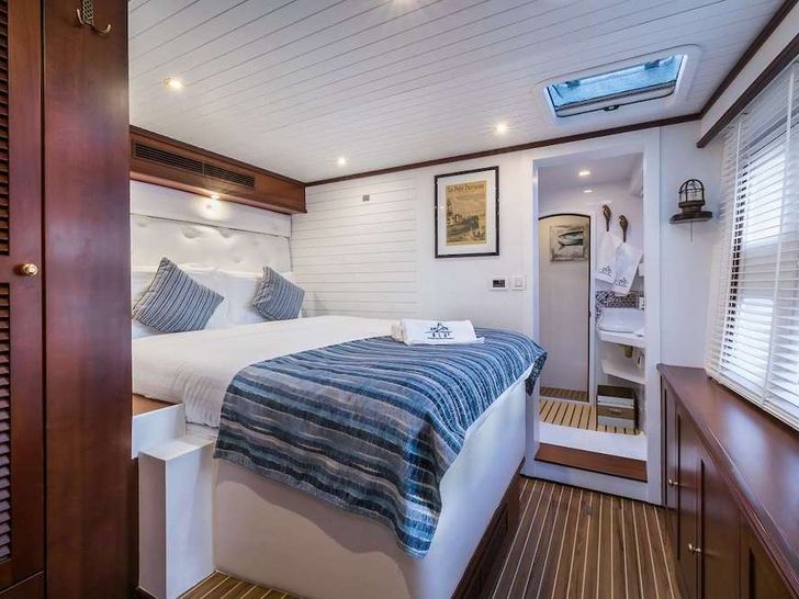 OMBRE BLU Sunreef 70 Guest Starboard OMBRE BLU Sunreef 70 Guest Starboard