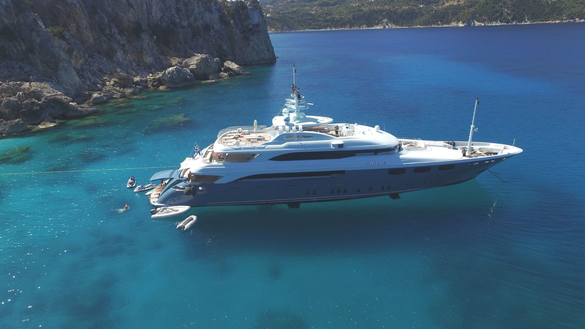 ONEIRO Golden Yachts 173