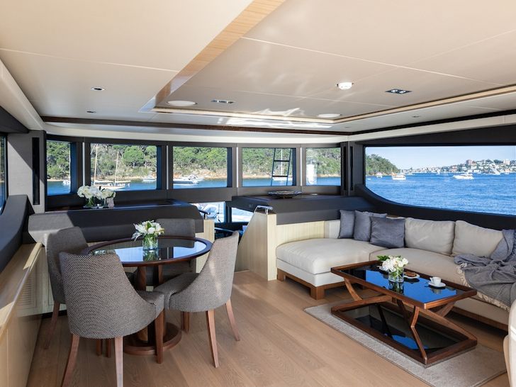 ONEWORLD - Gulf Craft 32m ONEWORLD - Gulf Craft 32m