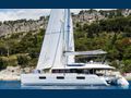 OPAL - Lagoon 620,yacht's sail down
