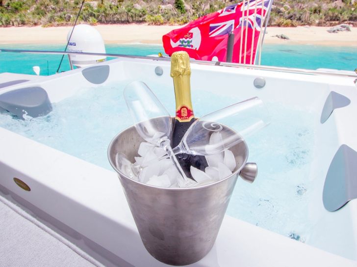 ORION - Sunreef 74,wine on jacuzzi ORION - Sunreef 74,wine on jacuzzi