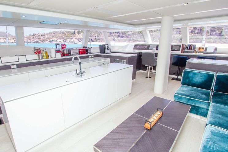 Charter Yacht ORION - Sunreef 74 - 4 Cabins - Bora Bora - French Polynesia - Tahiti