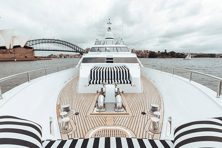 Charter Yacht OSCAR II - 4 cabins - Sydney and Whitsundays,Australia