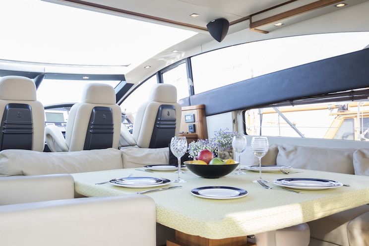 Charter Yacht OUFTI III - Princess V53 - St Tropez - Cannes - Monaco