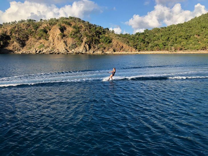 OUI CHERIE- Water Ski