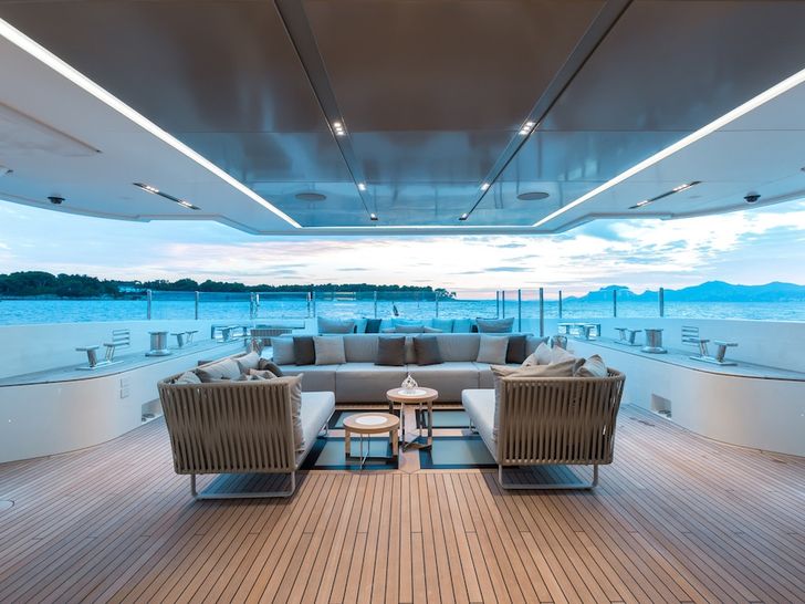 OURANOS Admiral 50m - sky deck aft lounge OURANOS Admiral 50m - sky deck aft lounge