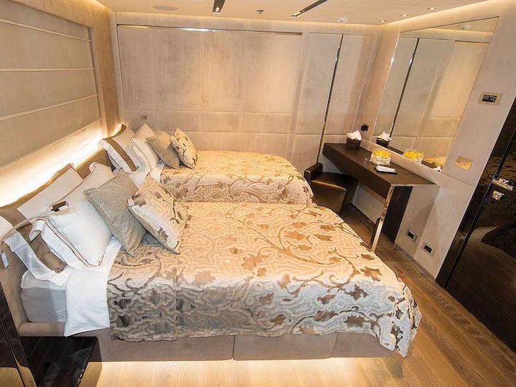 OURANOS Admiral 50m - twin cabin 2 OURANOS Admiral 50m - twin cabin 2