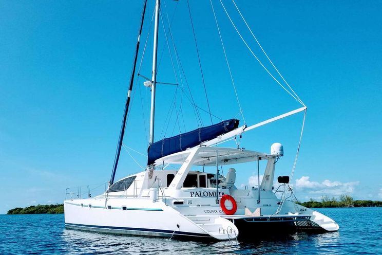 Charter Yacht PALOMETA - Leopard 47 - 3 Cabins - Belize City - San Pedro