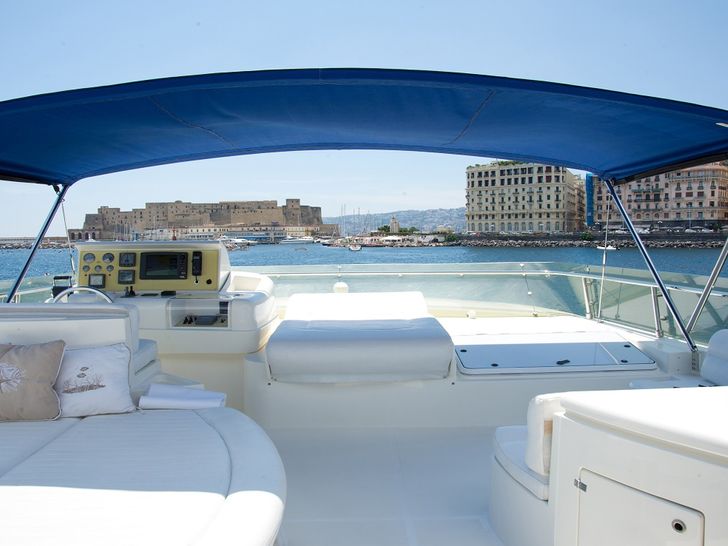 PAMPERO Ferretti 760 Motoryacht Sundeck
