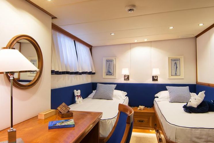 Charter Yacht PARVATI - CRN 40m - 5 Cabins - Athens - Mykonos - Zakynthos