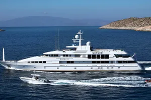 PEGASUS - Feadship 53m - 6 Cabins - Athens - Mykonos - Kea - Paros - Santorini PEGASUS - Feadship 53m - 6 Cabins - Athens - Mykonos - Kea - Paros - Santorini