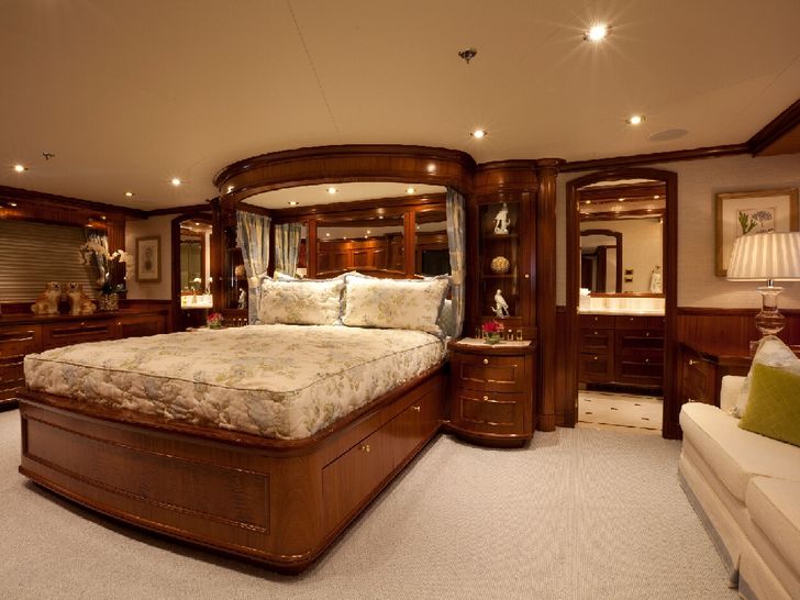 TCB Richmond 142 Luxury Motoryacht Master Cabin