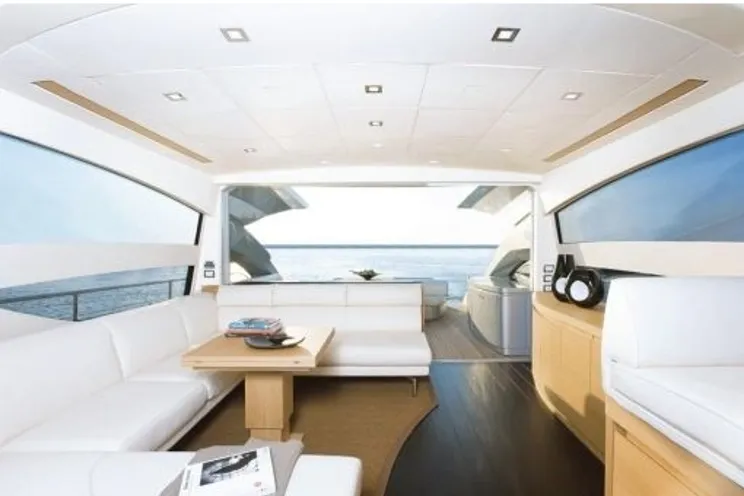 Charter Yacht Pershing 64 - 3 Cabins - Cancun - Isla Mujeres - Playa Del Carmen