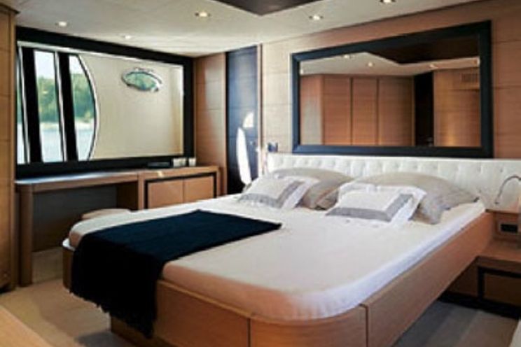 Charter Yacht Pershing 72 - Day Charter Yacht - Mykonos
