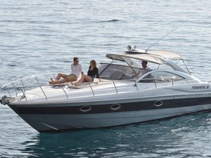 Pershing 37 - Day Charter - Sardinia Pershing 37 - Day Charter - Sardinia