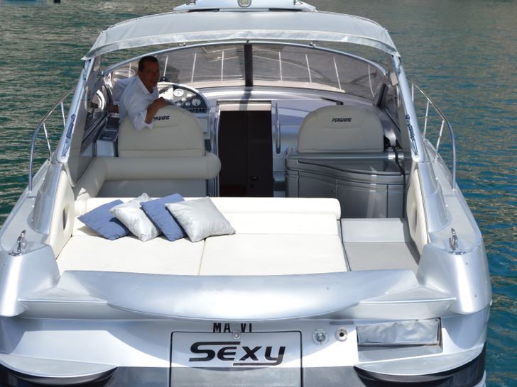 Pershing 37 Pershing 37