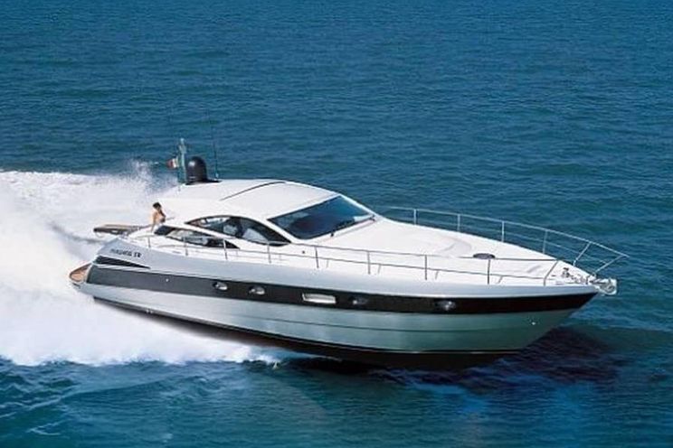 Charter Yacht Pershing 50 - 9 guests cruising - Golfe de Saint-Tropez