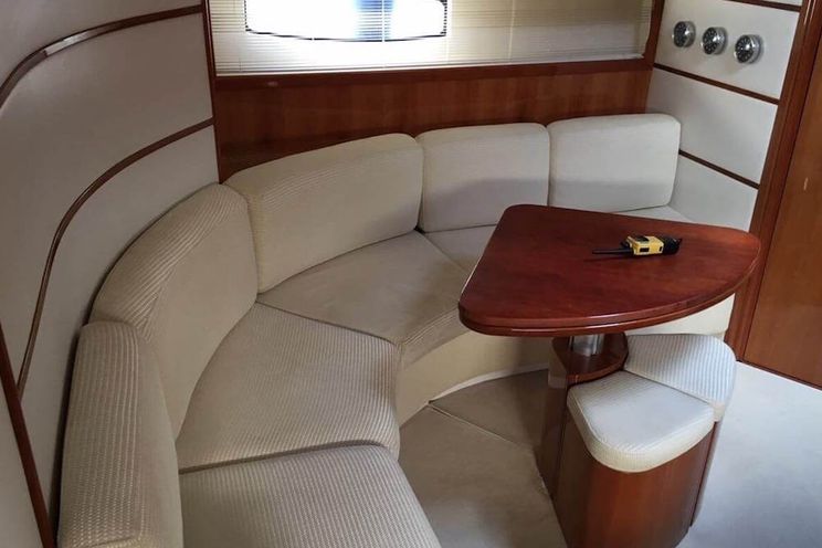 Charter Yacht Pershing 50 - 9 guests cruising - Golfe de Saint-Tropez