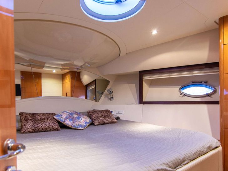 Pershing 56 Pershing 56