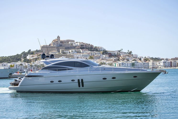 Charter Yacht Pershing 62 - Day Charter - 3 cabins(2 double 1 twin)- Ibiza - Formentera