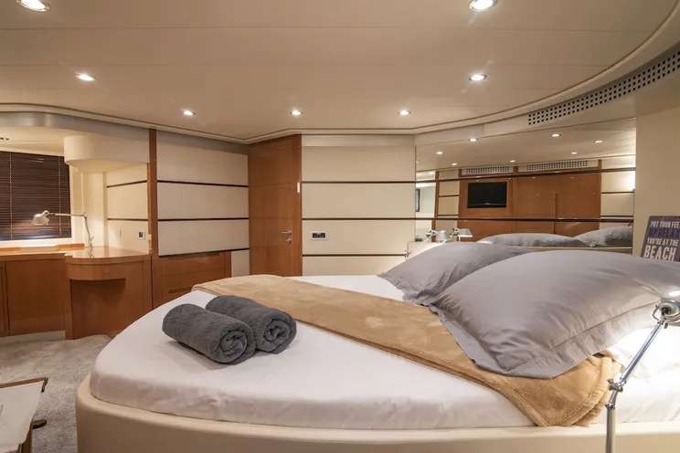 Charter Yacht Pershing 62 - Day Charter - 3 cabins(2 double 1 twin)- Ibiza - Formentera