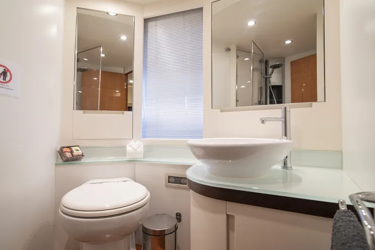 Charter Yacht Pershing 62 - Day Charter - 3 cabins(2 double 1 twin)- Ibiza - Formentera