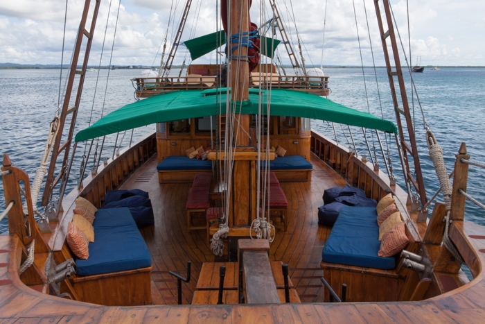 Charter Yacht Phinisi 34 TB - 5 Cabins - Bali,Komodo,Raja Ampat - East Indonesia