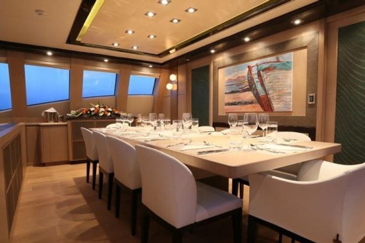 Charter Yacht PLUS TOO - Palmer Johnson PJ 135 - 5 Cabins - Golfe Juan - Cannes - Antibes - Monaco