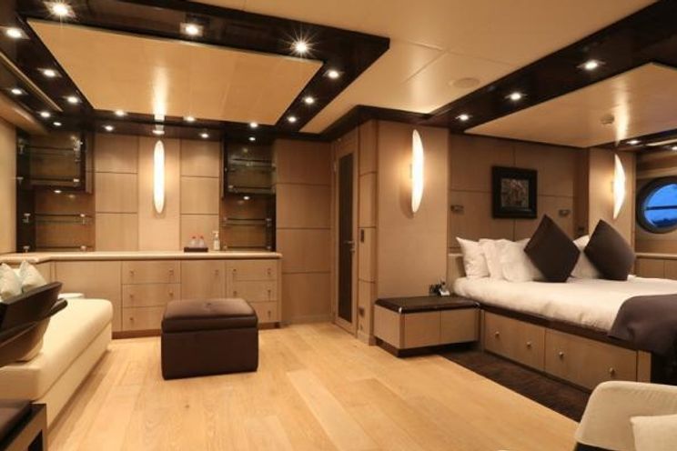 Charter Yacht PLUS TOO - Palmer Johnson PJ 135 - 5 Cabins - Golfe Juan - Cannes - Antibes - Monaco