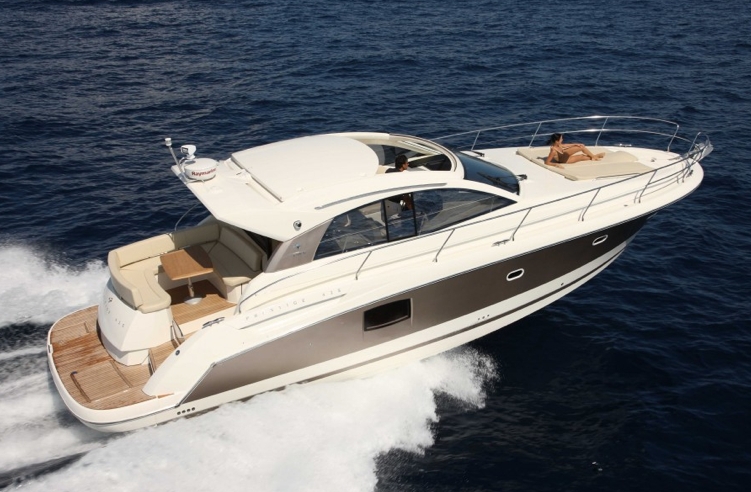 Prestige 42s - 2 Cabins - St Tropez - St Maxime