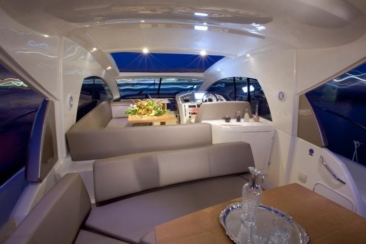 Charter Yacht Prestige 390S - Day Charter - Cannes - Antibes - Saint Tropez