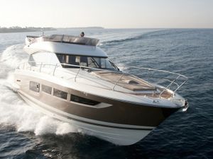 Prestige 500 Fly - 3 Cabins - Cannigione - Porto Cervo - Portisco - Sardinia - Bonifacio - Corsica Prestige 500 Fly - 3 Cabins - Cannigione - Porto Cervo - Portisco - Sardinia - Bonifacio - Corsica