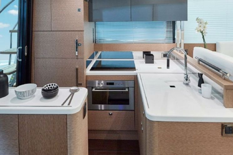 Charter Yacht Prestige 500 Fly - 3 Cabins - Cannigione - Porto Cervo - Portisco - Sardinia - Bonifacio - Corsica