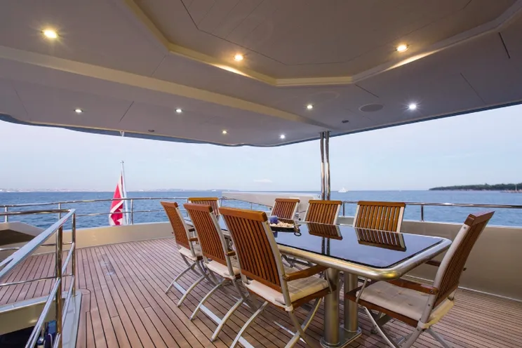 Charter Yacht PRINCESS ILUKA - Ray Kemp 34m - 5 Cabins - Sydney - Hamilton Island - Whitsundays