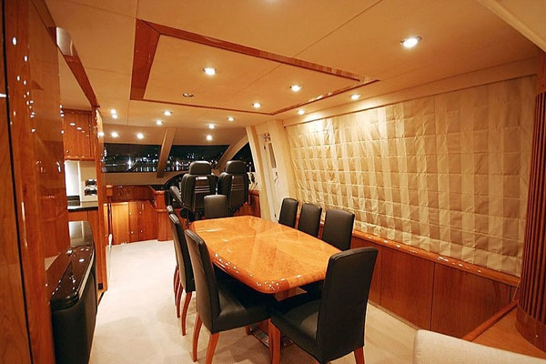 Charter Yacht PRINCESS KITANA - Sunseeker Yacht 75 - 4 Cabins - Croatia