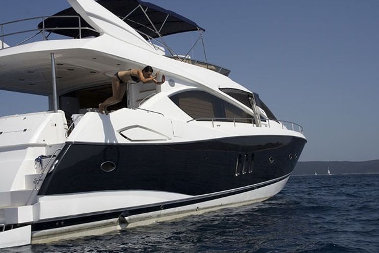 Charter Yacht PRINCESS KITANA - Sunseeker Yacht 75 - 4 Cabins - Croatia
